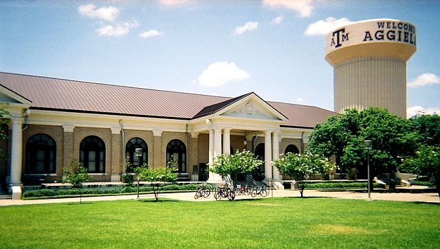 List of Top 10 Veterinarian Schools In Texas
